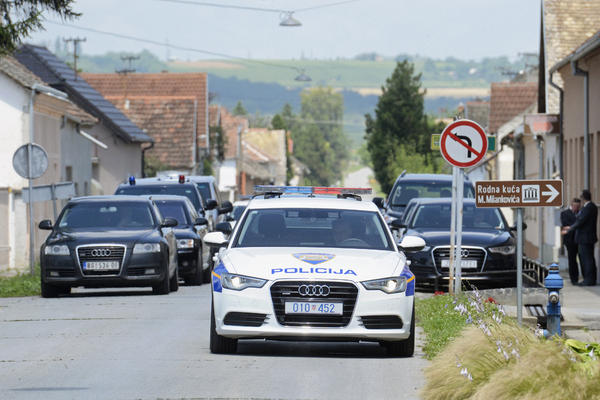 MUŠKARAC UBIO ČLANICU PORODICE U ZAGREBU! Osumnjičeni pod nadzorom policije, u toku je istraga