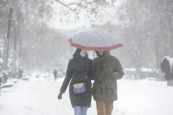 SUBOTA U ZNAKU HLADNOĆE I VETRA: Sneg se očekuje u OVIM delovima Srbije, a moguće je i POVEĆANJE SNEŽNOG POKRIVAČA!