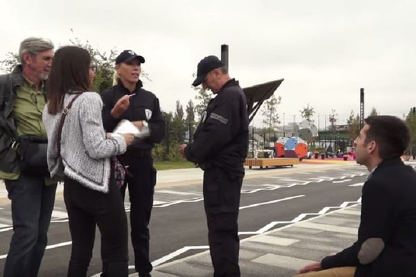 Novinari protiv komunalaca: Podneta prijava protiv policajaca koji je napao sedmu silu! (VIDEO)