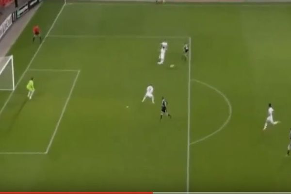 Živković kao Roben: Pogledajte gol Partizana za vođstvo protiv Augzburga! (VIDEO)