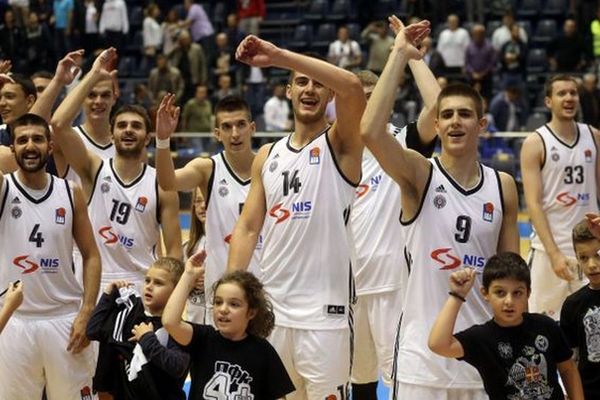 Bivši Zvezdaš nosio Partizan: Cvetković briljirao u pobedi protiv Sutjeske! (VIDEO)