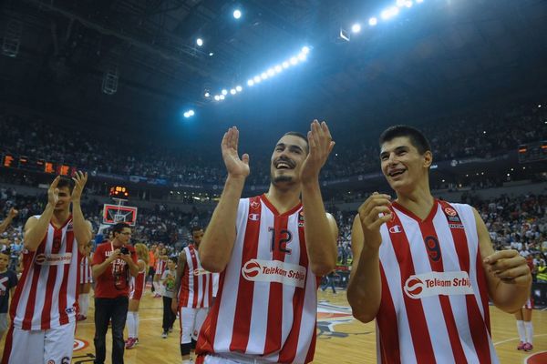 Urnebesna prozivka Luke Mitrovića posle Kalinićevog komentara na Tviteru! (FOTO) (VIDEO)