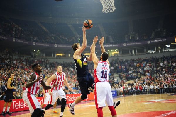 Veselom nije važno da li su Zvezda ili Partizan, njemu je Pionir inspiracija! (VIDEO)