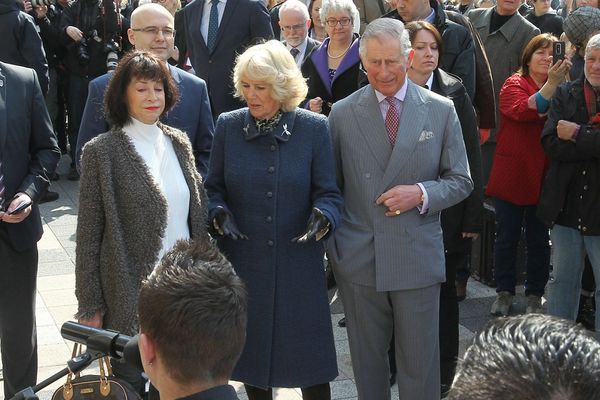 Čarls i Kamila doputovali u Novi Sad, a tamo ih je sačekala jedna princeza (FOTO)