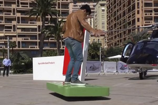 Pravi hoverbord je od danas u prodaji, ali da li imate kintu za njega? (VIDEO) (GIF)