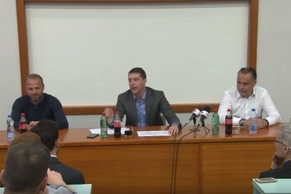 Božović i Tomić na DIF-u: Jedan ceni Murinja, drugi smatra da je neophodno biti menadžer! (VIDEO