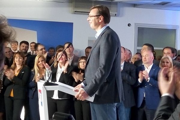 Vučić kao da nije pobedio: Nije naš put posut ružama, nema meda i mleka, neće nam biti lako!