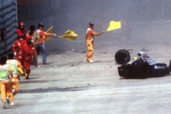 Nikada ga nećemo zaboraviti: 22 godine kasnije, svet i dalje tuguje za velikim Senom! (FOTO) (VIDEO)