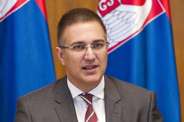 Stefanović: Vučić će teško da nas ubedi da sarađujemo sa Dačićem!