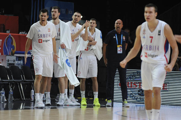 Odjeknula bomba u ponoć na Malom Kalemegdanu: Zvezda potpisala reprezentativca Srbije!