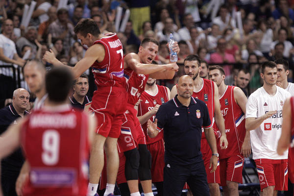 Sale, šta si im to uradio letos? Posle Tea i Markovića, još jedan reprezentativac IZDOMINIRAO! (VIDEO)