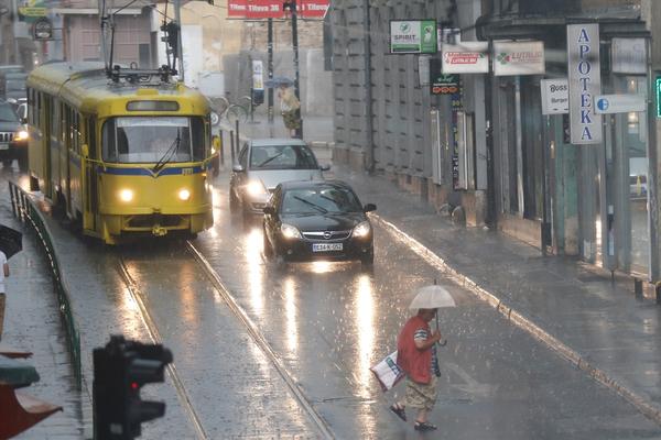 DA LI STE SPREMNI ZA VREMENSKU KATAKLIZMU? Danas paklene temperature, a sutra čak 15 stepeni manje!