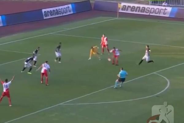 Gol kakav Srbija retko viđa! Odbrana Partizana nije znala šta je snašlo, Meleg kao Maradona! (VIDEO)