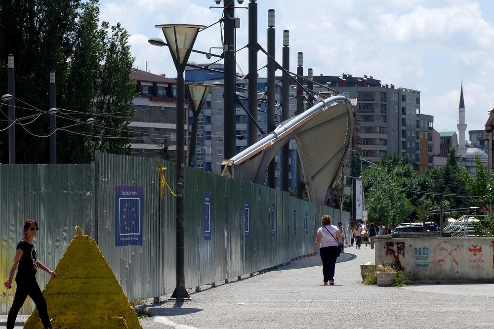 SRBI SA KIM PORUČILI ŠEFU NATO: KFOR jedini garant mira!