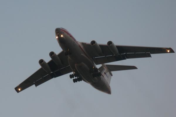 Nebo se trese već 7 dana! Kakva je to zver sletela na aerodrom u Nišu? (VIDEO)