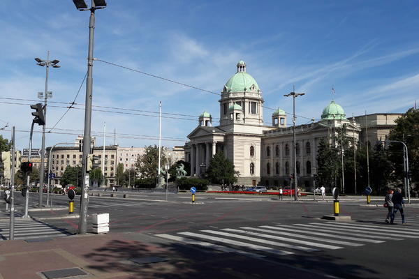 Zabranjen skup desničara: Paradu ponosa dozvoljavate, a promociju porodice ne?!