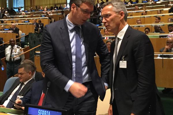 Vučić uskoro ide u sedište NATO u Briselu (FOTO)