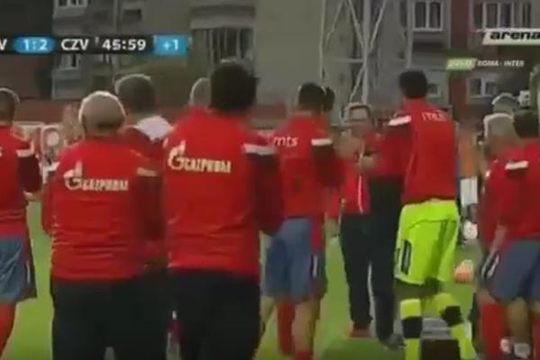 Zvezda u nekoliko desetina sekundi od kiksa odbrane do Kangine mašte i gola Sikimića! (VIDEO)