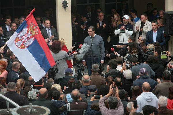 PETI DAN ZASEDANJA VLADE U NIŠU: Vučić i ministri obilaze Prokuplje, Nišku banju, Kuršumliju...