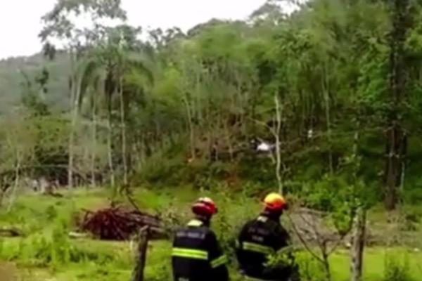 TRAGIČNO VENČANJE: Mlada poginula samo par minuta pre subonosnog DA! (VIDEO)