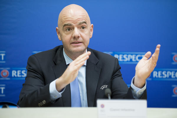 NASTAVLJA SE SAGA O IGRANJU U AMERICI: Infantino je protiv i ima drugu ideju, a predsednik Primere ga prozvao!