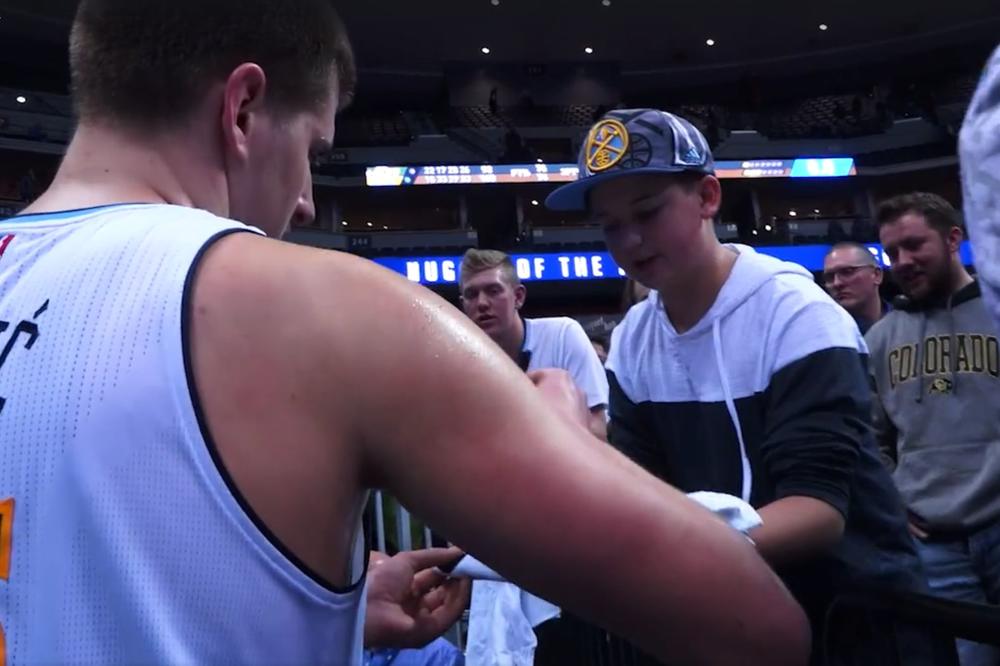 Thank you Mr. Jokić! Naš Nikola je idol mnogih klinaca koji navijaju za Denver! (VIDEO)