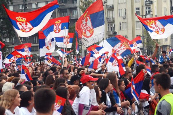 Prošlo je tačno 9 godina od jutra kada cela Srbija nije spavala! (FOTO) (VIDEO)