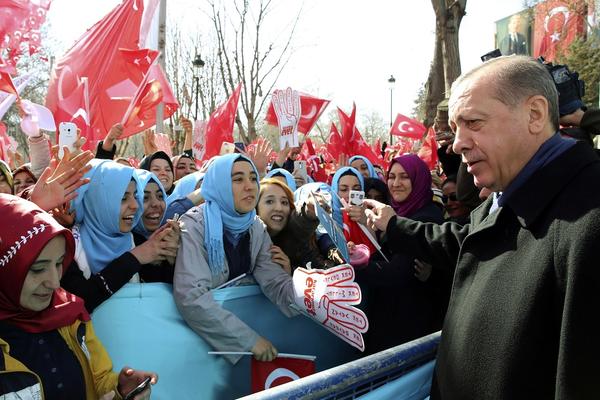 47 OSOBA HTELO DA LIKVIDIRA ERDOGANA? Počelo suđenje za pokušaj ubistva turskog predsednika!