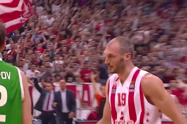 SIIIIIIIIIIIIIIMOOONOOOVIIĆ! (VIDEO)