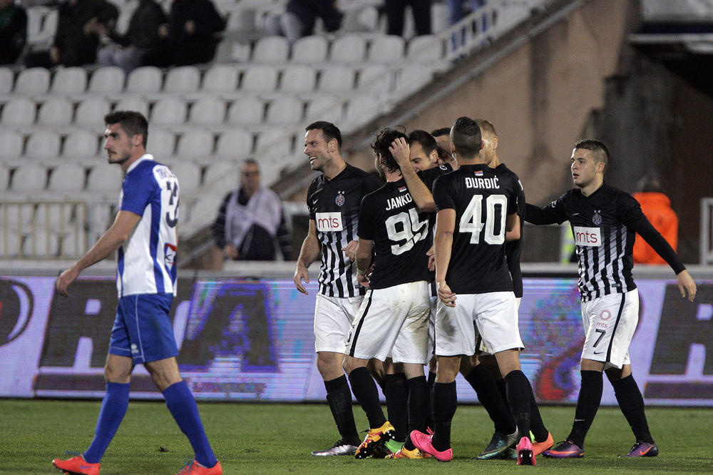 BIĆE IM POTREBNA SVA POMOĆ: Partizan iz srpske svetinje napada stadion gde nikad nije pobedio! (FOTO)