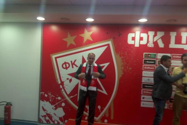 Niko nije očekivao da će novi sportski direktor Zvezde baš ovo reći na predstavljanju! (VIDEO)