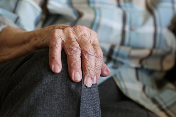 NA NJENA VRATA POŠTAR KUCA VEĆ 7 DECENIJA: Najdugovečnija penzionerka u Srbiji prima penziju već 71 godinu!