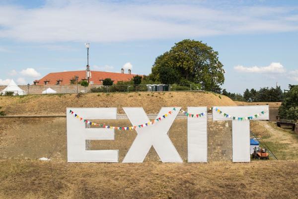 SUTRA POČINJE EXIT: Preko 50.000 turista u Novom Sadu za vreme festivala!