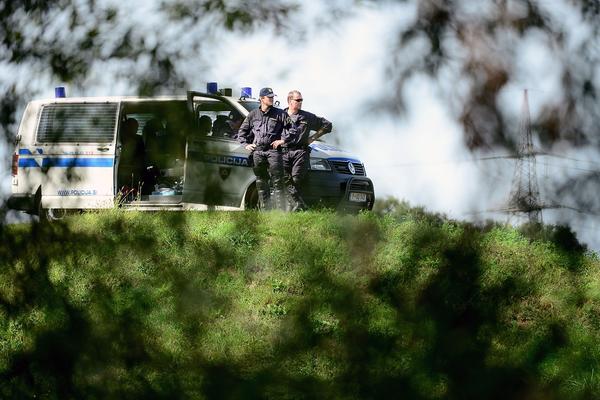 STRAVIČAN SUDAR DVA MOTORA: Leteli su 10 metara u vazduh, dvojica odmah poginuli, devojka teško povređena!