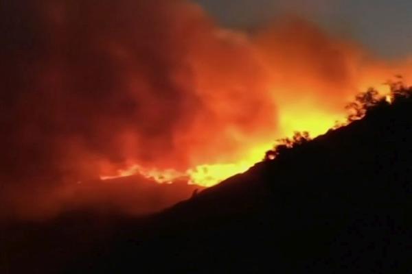 NOVI POŽAR U FRANCUSKOJ: Evakuisano 10.000 ljudi na jugu zemlje! (FOTO) (VIDEO)