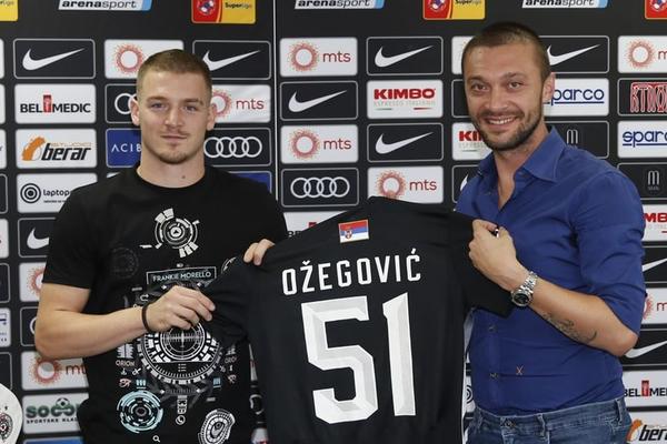 Oglasio se Ivica Iliev posle vikanja na novinare na promociji Ožegovića! (VIDEO)