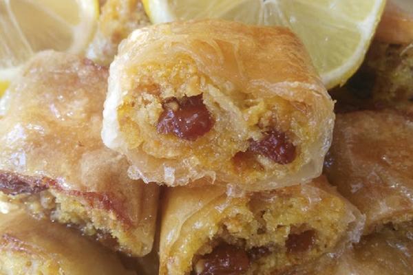 Sigurno ih nikad niste probali, a savršene su! Baklave sa ratlukom i kikirikijem (RECEPT) (VIDEO)