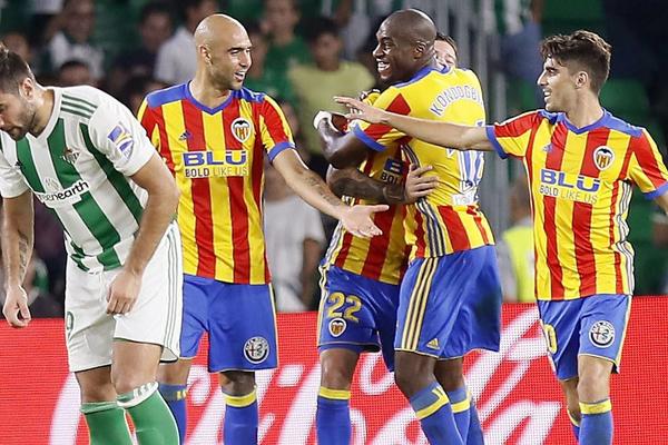 POTPUNO LUDILO U SEVILJI: Valensija vodila sa 4:0, Betis stao na korak od ogromnog preokreta! (VIDEO)