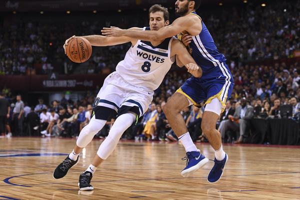 Stižu NBA pohvale i za Nemanju Bjelicu: Donosi dobra rešenja, kreće u dribling kad treba, razigrava... (VIDEO)