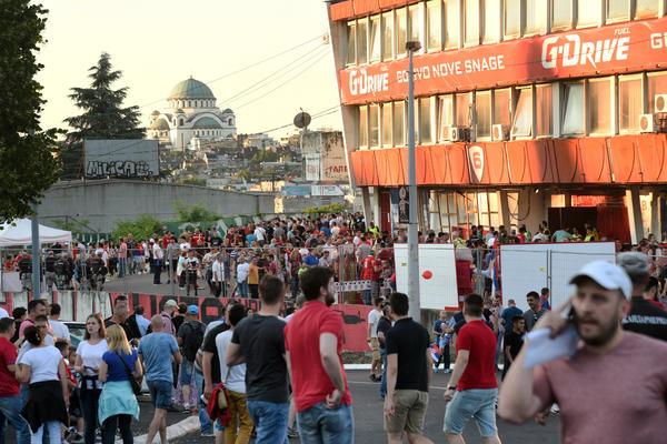 VAŽNO OBAVEŠTENJE ZA ZVEZDAŠE: Promenjen termin meča protiv Mladosti!