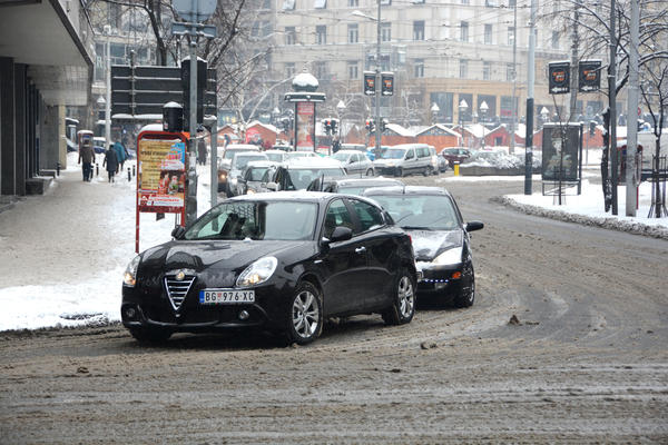 STIŽE PRVI SNEG! Veliko ZAHLAĐENJE će pogoditi Srbiju, u ovim mestima biće SIBIRSKI HLADNO