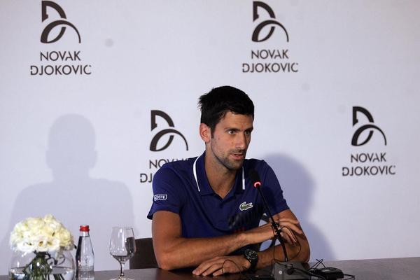 NOVAK REŠIO GDE ĆE TESTIRATI LAKAT: Probaće na dve egzibicije, pa onda odlučiti da li igra na Australijan openu!