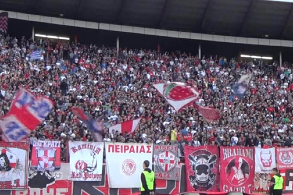 CRVENO-BELA BOŽIĆNA BOMBA! Napadač belgijske reprezentacije potpisao ugovor! (FOTO)