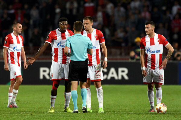 VIRUS IZ HUMSKE PREŠAO NA MARAKANU! Zvezda ostaje bez najboljeg igrača pred dvomeč sa CSKA! (FOTO)