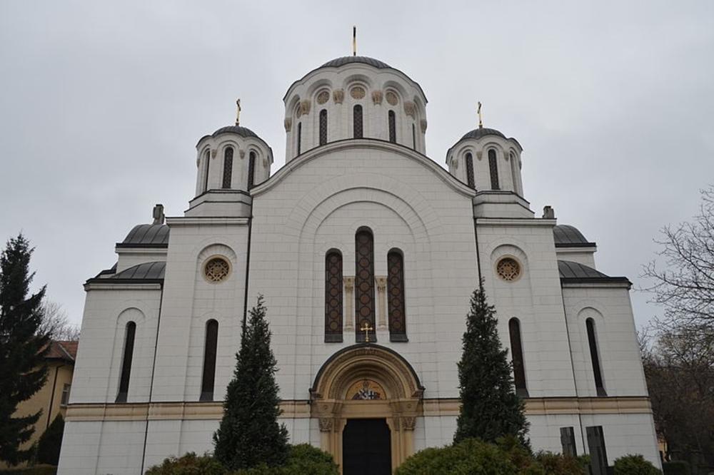 Manastir Vavedenje kod Čačka ostao bez struje posle udara groma, požar u konaku