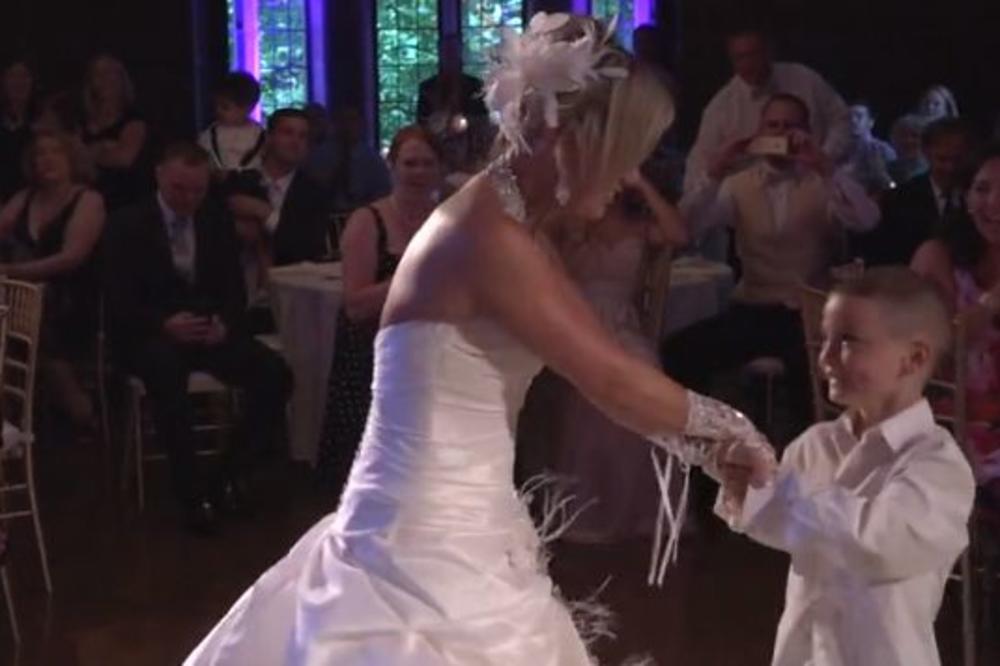 IZGUBILA JE OCA, ALI SIN JOJ JE VRATIO OSMEH NA LICE: 6-godišnjak iznenadio mamu nezaboravnim plesom na njenom venčanju (VIDEO)