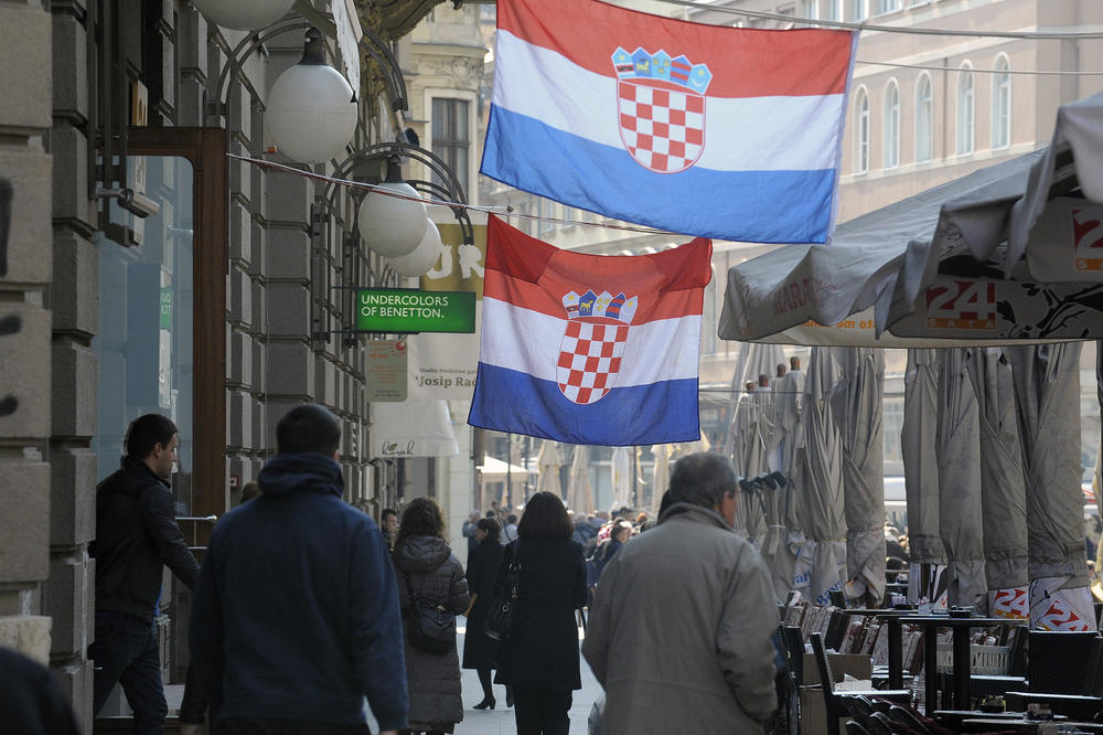 "SINKO, ŠTA TI KONZUMIRAŠ?": Region na nogama zbog Hrvata, pazite samo šta je smislio - pa da li je ovo REALNO?