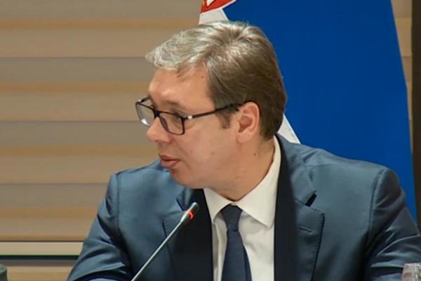 VUČIĆ POSLE SASTANKA TRILATERALE: Svima nama su potrebni mir i stabilnost