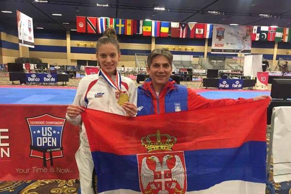 NOVI KOLOSALAN USPEH! Srpkinja je prvak sveta u tekvondou! (FOTO) (VIDEO)