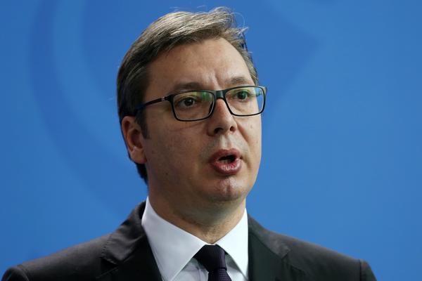 VUČIĆ SE IZVINIO ZBOG GREŠKE U SINOĆNJEM OBRAĆANJU NACIJI: Ja sam kriv, ne moji pomoćnici! Nisam razmislio! Nije bilo iz zle i loše namere!